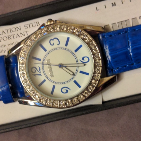 1987 Blue Manhattan Watch NIB - Picture 4 of 5